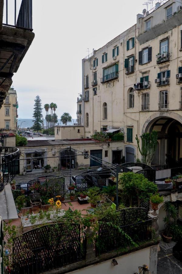 Appartamento Napoli Centro Chiaia Esterno foto